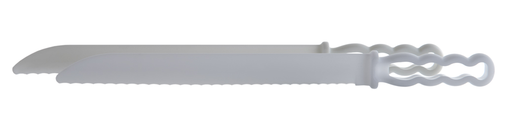 2 große Kunststoffmesser - Brotmesser